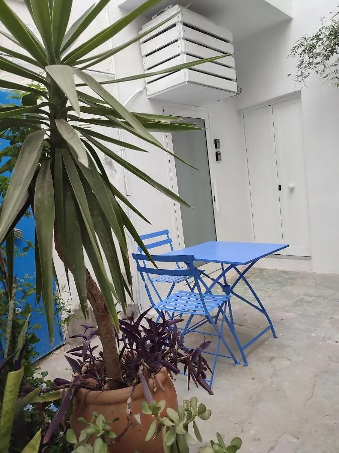 Estudio Recien Reformado En Patio Andaluz Conil De La Frontera